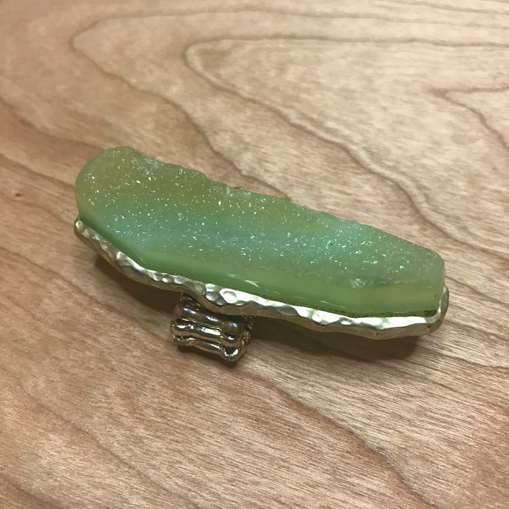 Green Crystal Gold Setting Ring